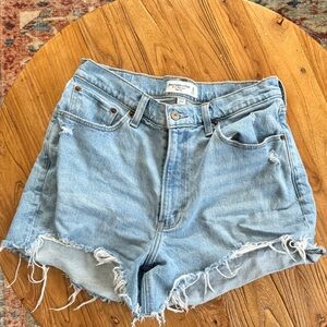 Abercrombie mom short 30